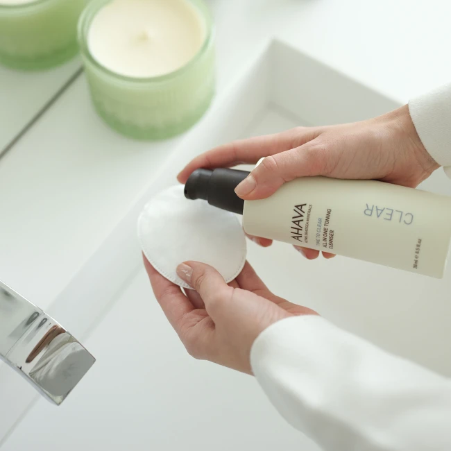 All In One Toning Cleanser